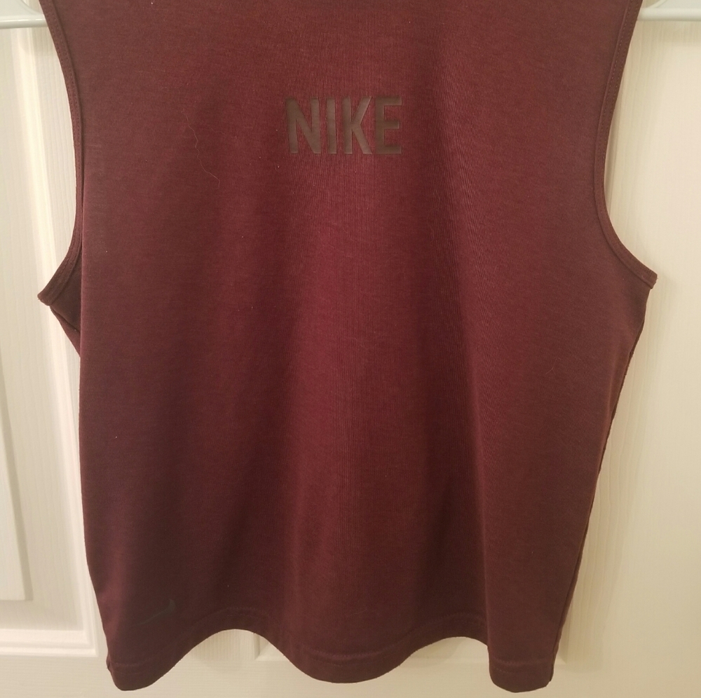Nike maroon crop top